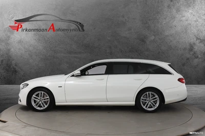 Mercedes-Benz E 300 de AMG EQ Power 2020, kuva 5/10
