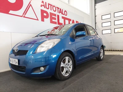 Toyota Yaris 2010, photo 1/10