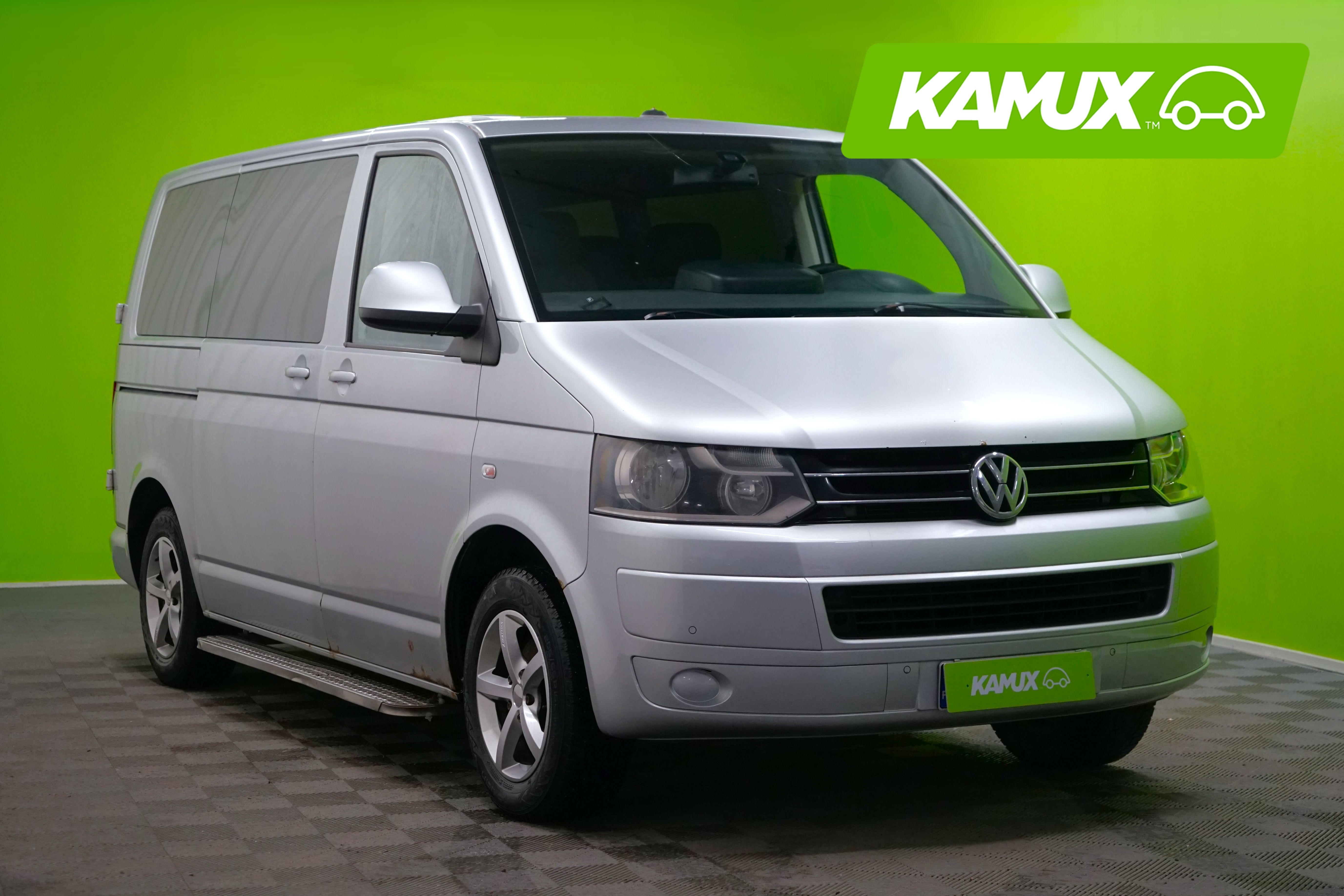 Volkswagen Caravelle Comfortline 2,0 TDI 75 kW - EDULLINEN TILA-AUTO