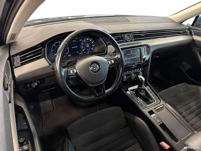 Volkswagen Passat 2017, kuva 7/10