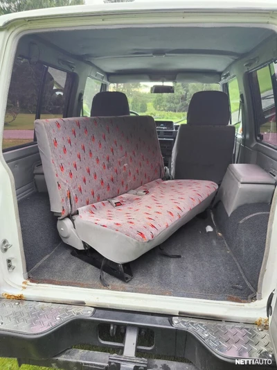 Mitsubishi Pajero 1988, photo 5/10