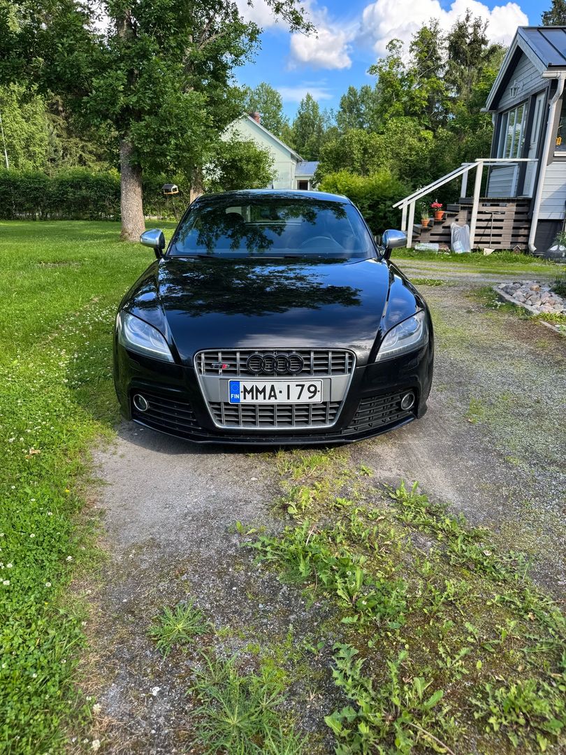 Audi TTS