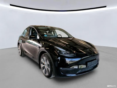 Tesla Model Y Dual Motor AWD 2023, kuva 1/9