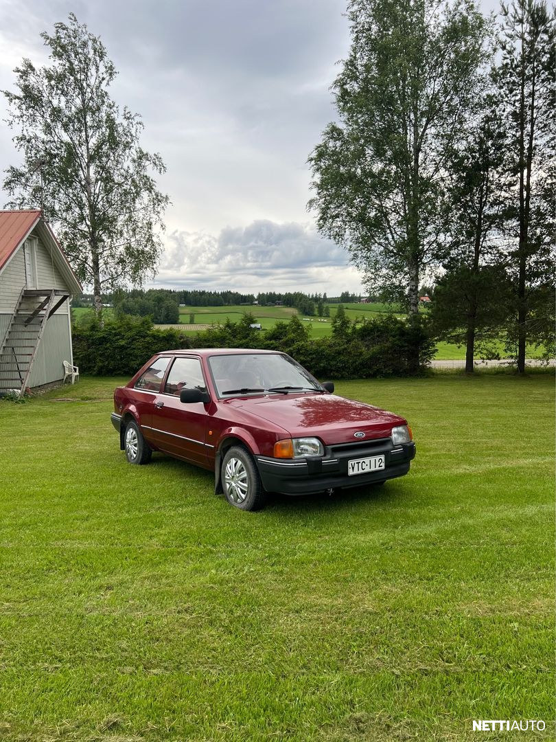 Ford Escort