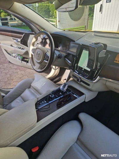 Volvo S90 2022, photo 4/12