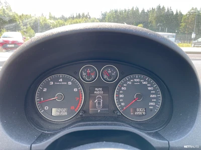 Audi A3 2012, kuva 6/17