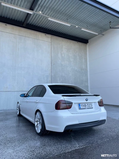 BMW 325 E90 Sedan 2008, photo 5/12