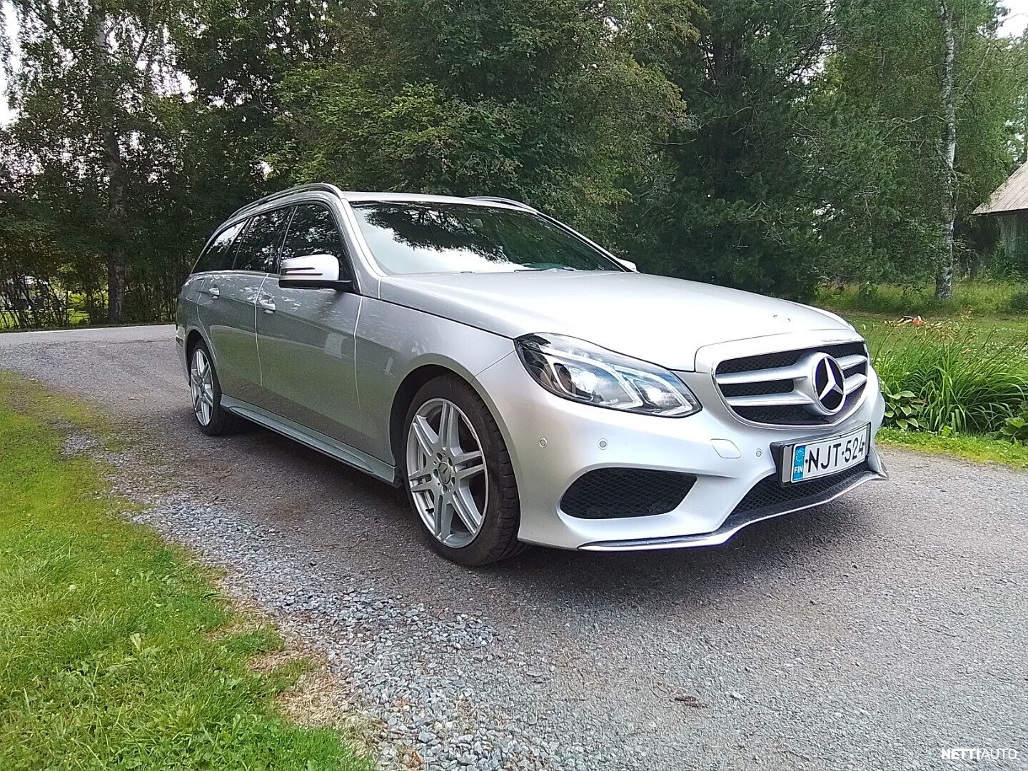 Mercedes-Benz E