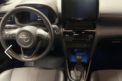 Toyota Yaris Cross 1,5 Hybrid Adventure 2022, kuva 4/8