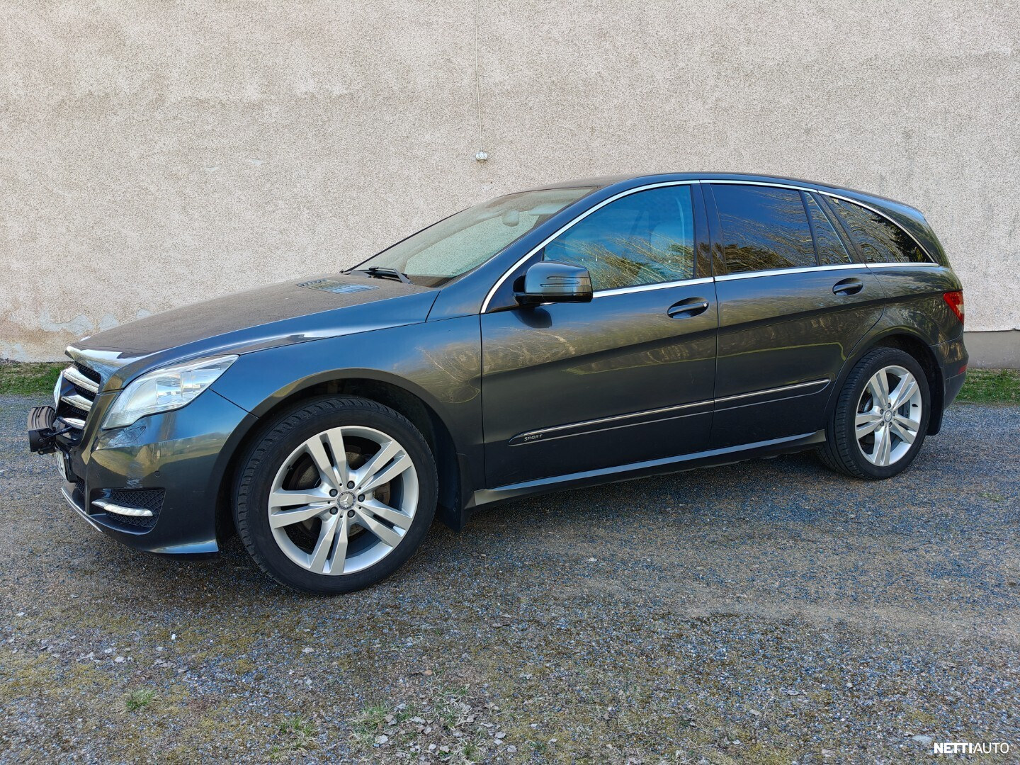 Mercedes-Benz R