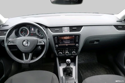 Skoda Octavia Combi 1,0 TSI Style 2018, kuva 4/6