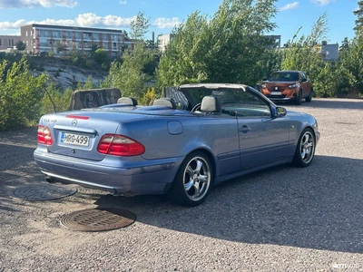 Mercedes-Benz CLK 320 A Cabriolet 1999, kuva 3/12