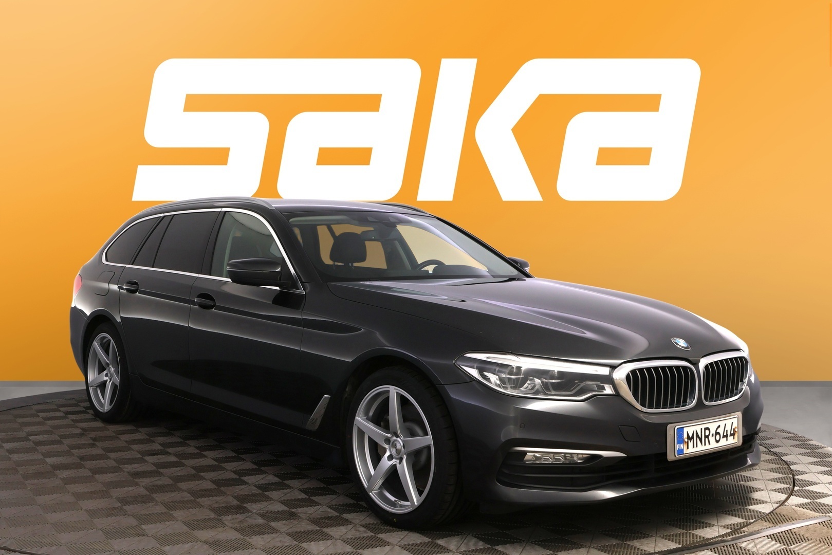 BMW 530