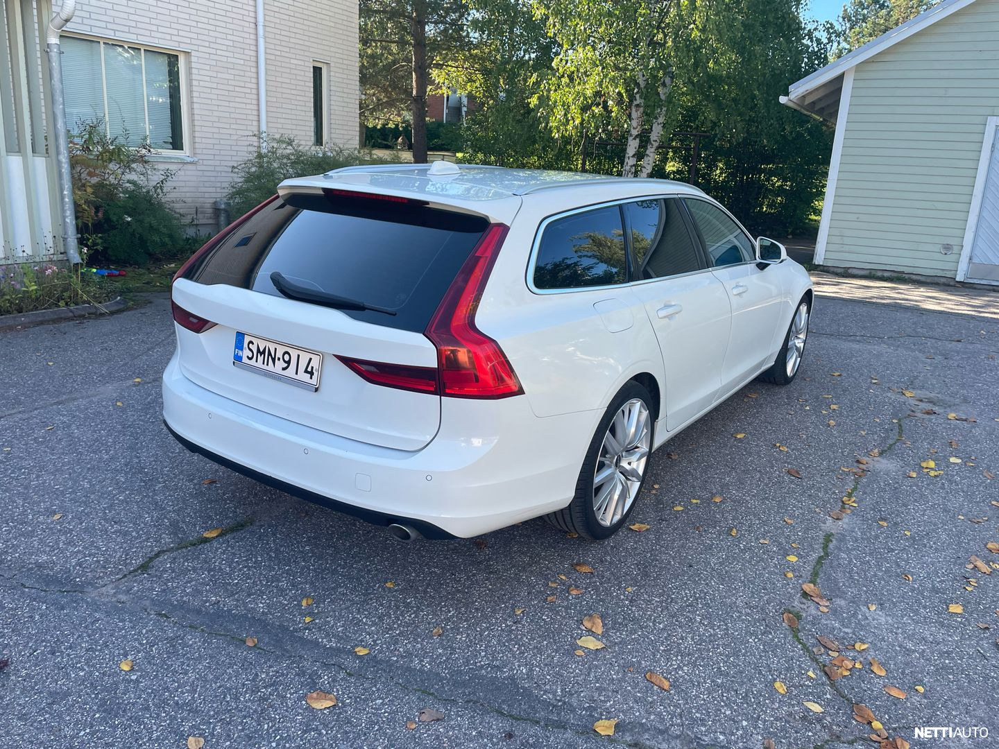 Volvo V90