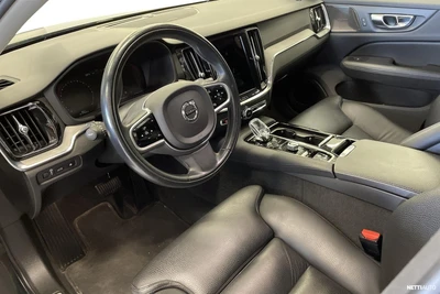 Volvo V60 2021, kuva 3/4