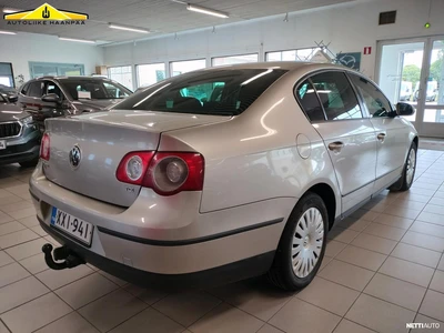 Volkswagen Passat 2007, photo 3/10