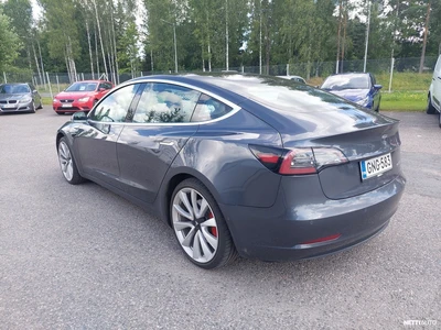 Tesla Model 3 Performance Dual Motor AWD 2019, kuva 4/8