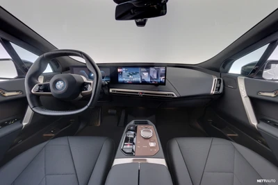 BMW iX xDrive40 Fully Charged 2022, kuva 7/20