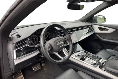 Audi Q8 2022, photo 3/3