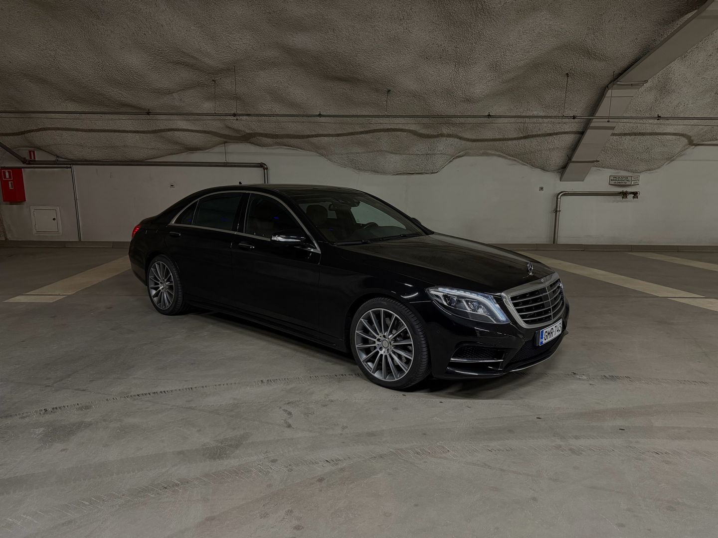 Mercedes-Benz S