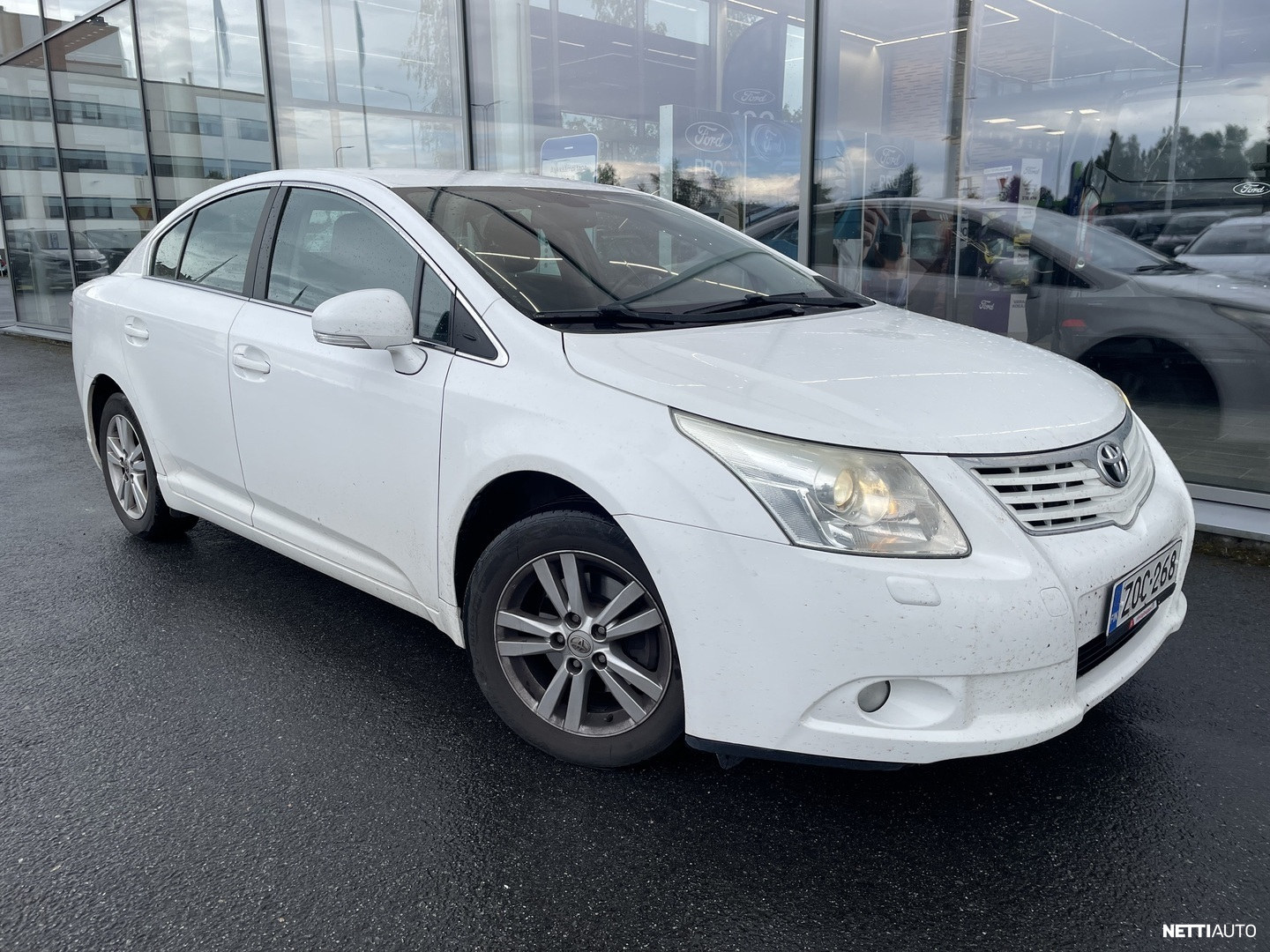 Toyota Avensis 2,0 Valvematic Linea Sol 4ov