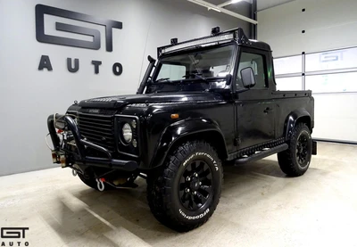 Land Rover Defender 2003, photo 1/33