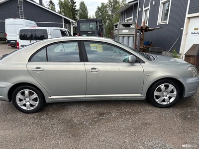 Toyota Avensis 2003, photo 3/10