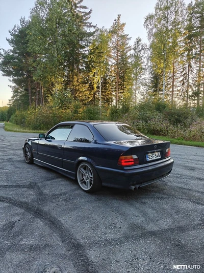 BMW 320 1995, photo 3/9