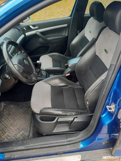Skoda Octavia 2006, photo 7/16