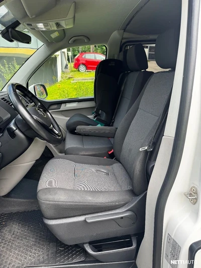 Volkswagen Transporter 2017, kuva 7/8