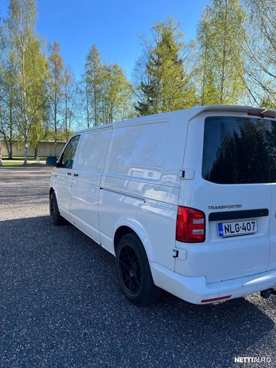 Volkswagen Transporter 2018, photo 2/5