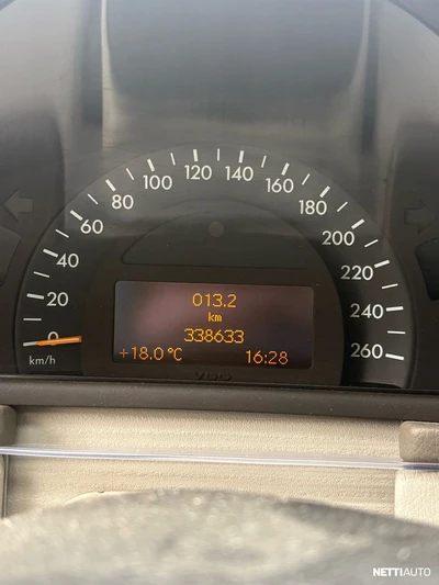 Mercedes-Benz C 2000, photo 7/12