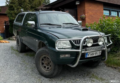 Mitsubishi L200 2006, kuva 1/11