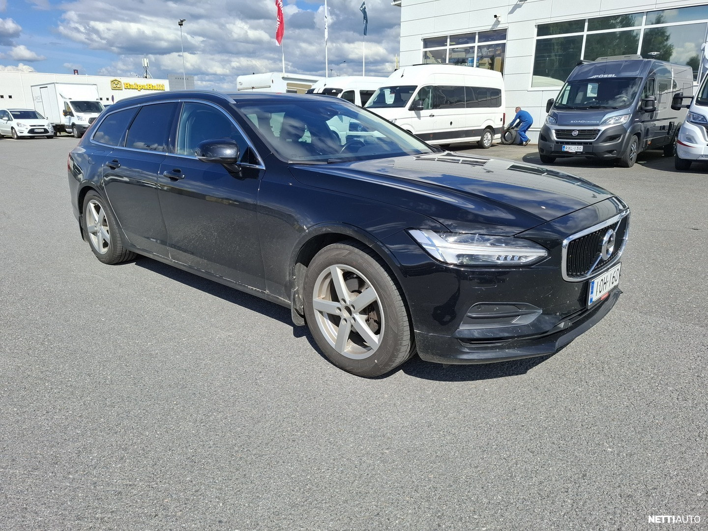 Volvo V90