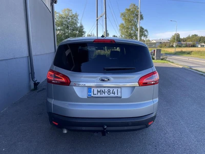 Ford S-MAX 2.0 TDCi Titanium M6 7h 2014, kuva 4/27