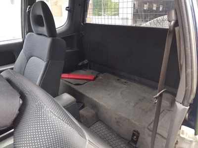 Mitsubishi L200 2005, kuva 8/8