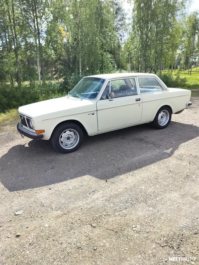 Volvo 142 1972, kuva 6/13
