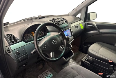 Mercedes-Benz Viano 2011, photo 6/22