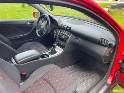 Mercedes-Benz C 180 2003, photo 4/5