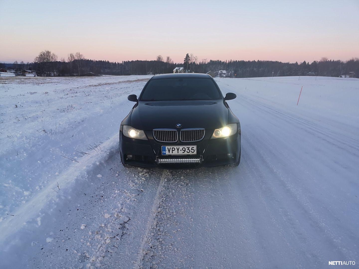 BMW 335