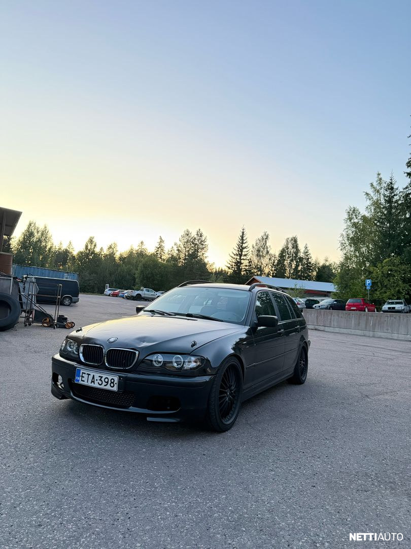 BMW 320