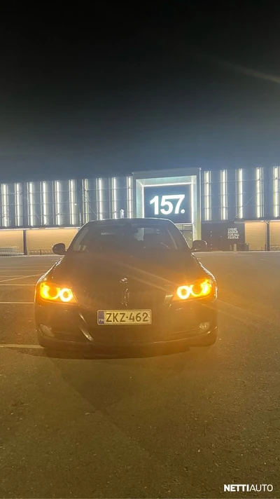 BMW 325 2009, photo 6/6