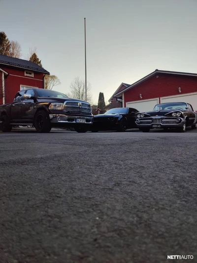Dodge Ram 1500 5,7 Hemi Laramie 4x4 2014, kuva 5/21