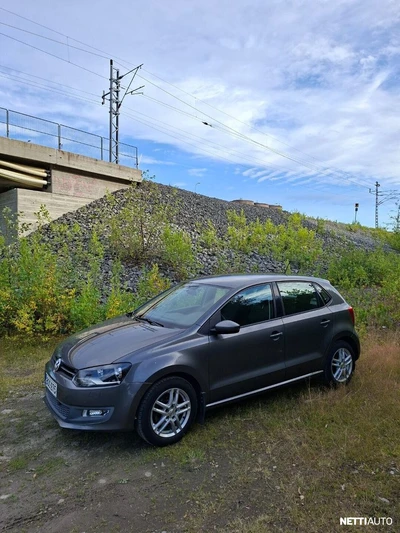 Volkswagen Polo 2010, photo 6/12