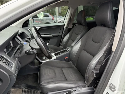 Volvo XC60 D4 Business aut 2016, photo 4/9