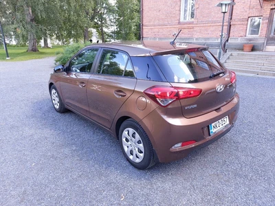 Hyundai i20 Viisiovinen 2017, photo 2/8