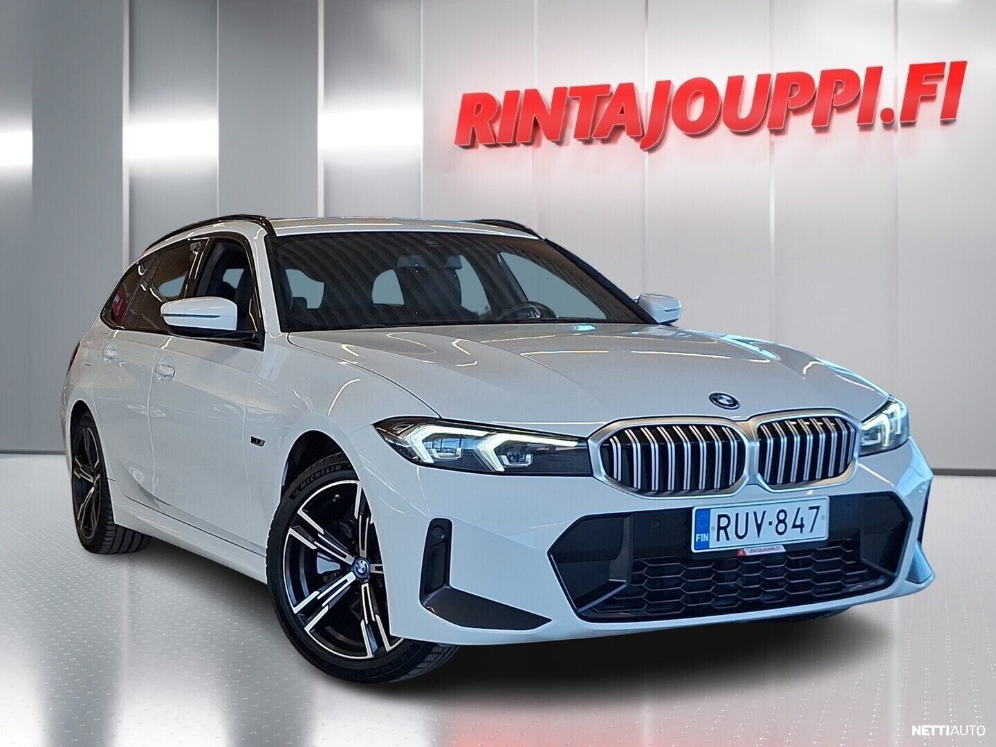 BMW 330 G21 Touring 330e A Charged Edition M Sport