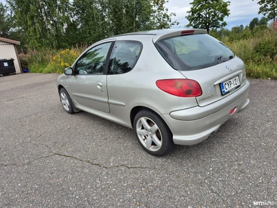 Peugeot 206 2005, kuva 4/10