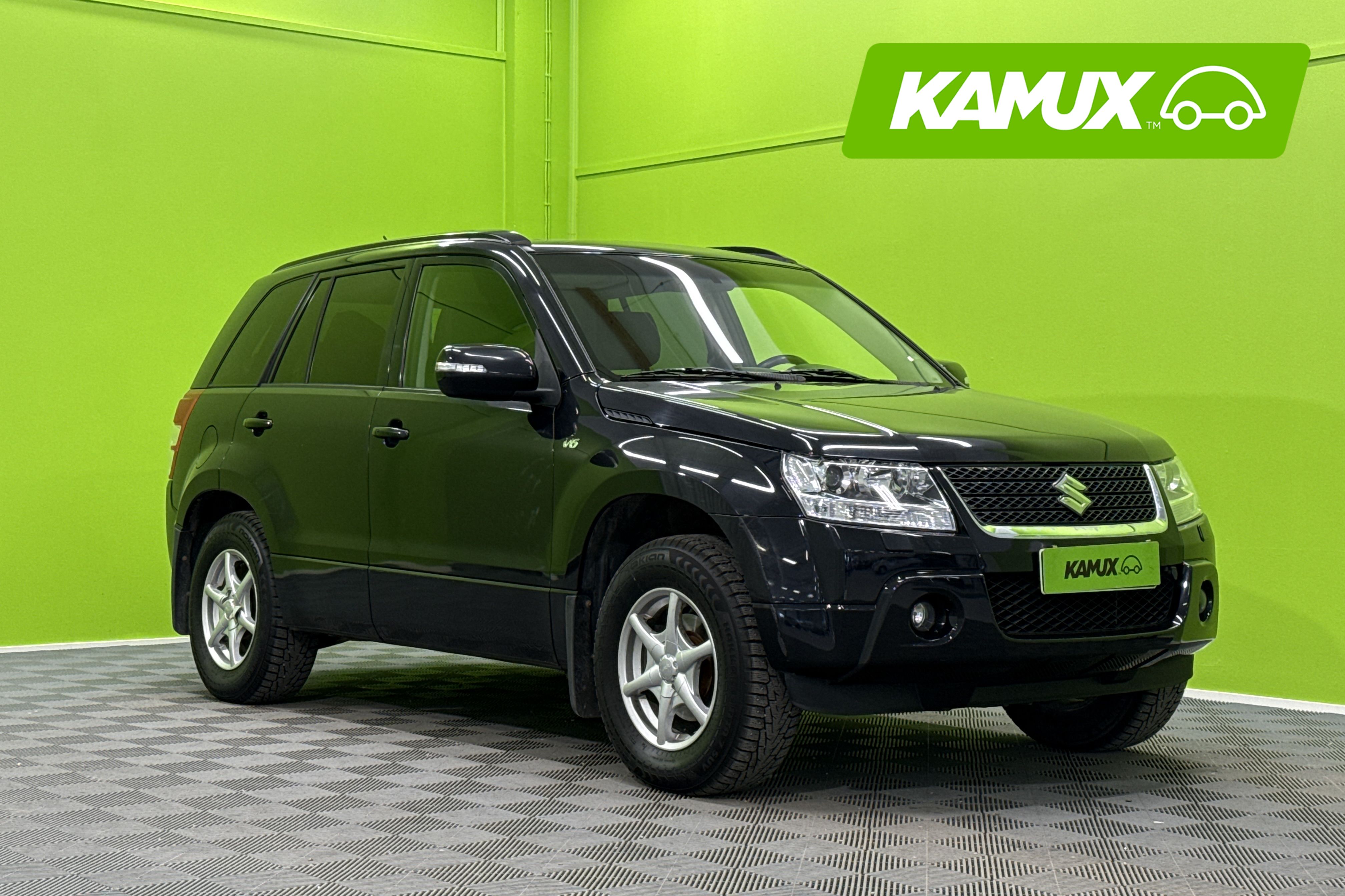 Suzuki Grand Vitara 3,2 V6 4WD ESP 5D 5AT