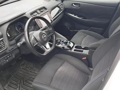 Nissan Leaf 2022, kuva 4/5